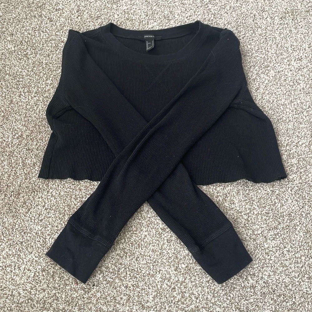 long sleeve black crop top size small